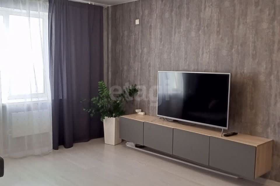 Продаётся 2-комнатная квартира, 76 м²
