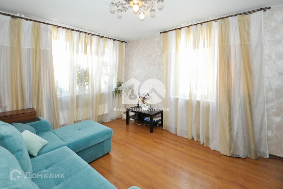 Продаётся 2-комнатная квартира, 41.8 м²