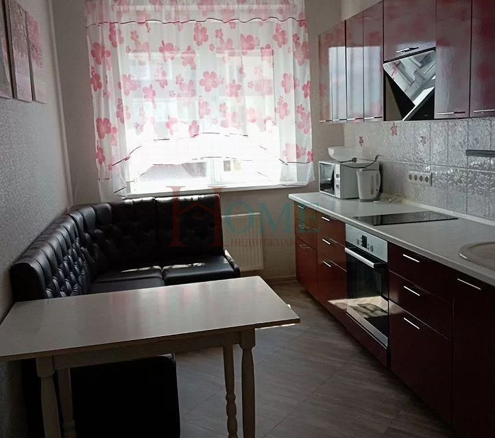 Сдаётся 1-комнатная квартира, 45 м²