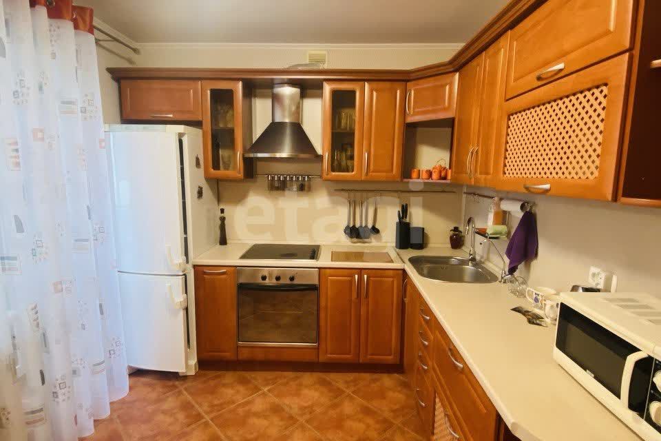 Продаётся 1-комнатная квартира, 38.4 м²