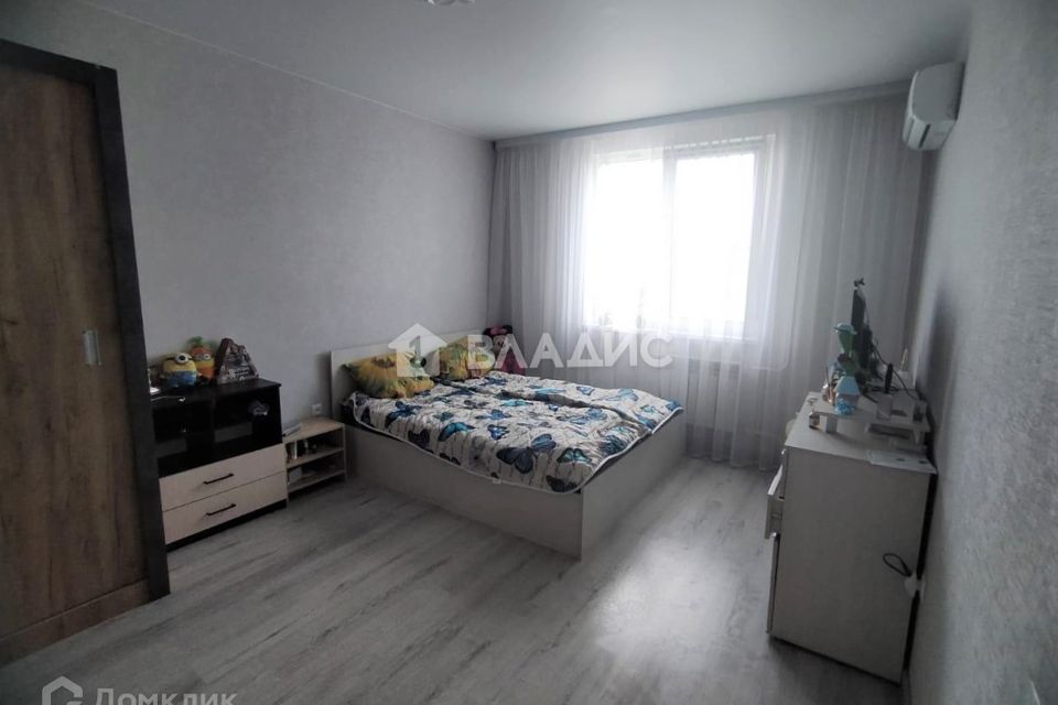 Продаётся 1-комнатная квартира, 37.4 м²