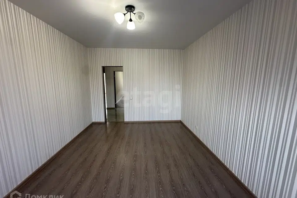 Продаётся 3-комнатная квартира, 90 м²