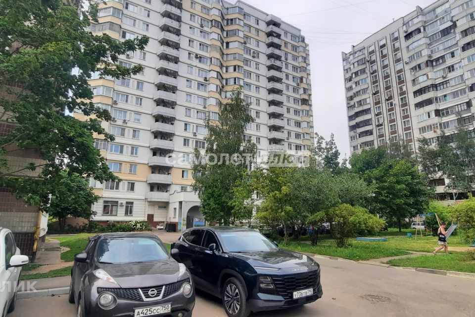 Продаётся 3-комнатная квартира, 75.9 м²