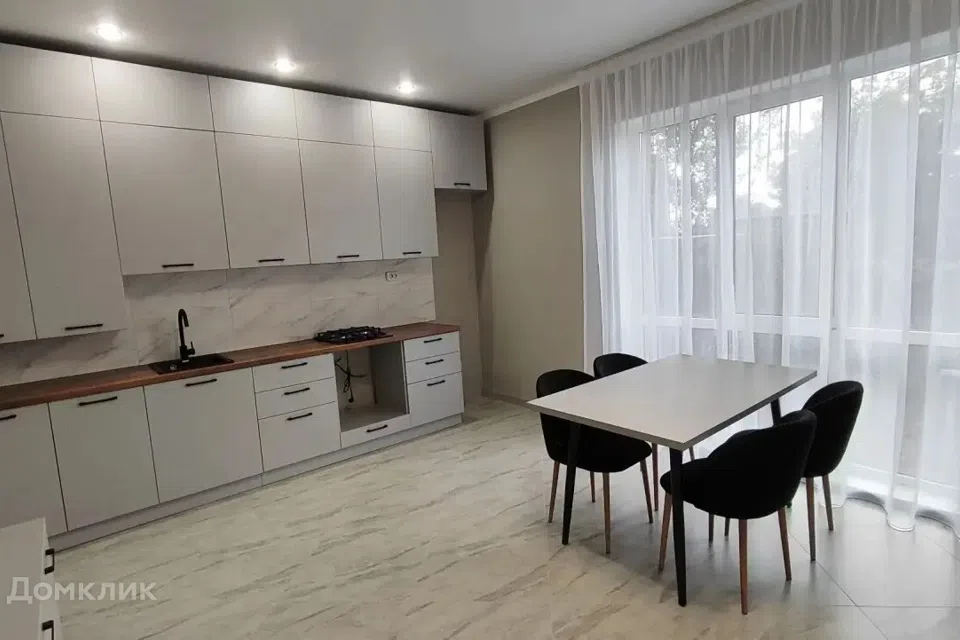 Продаётся 1-этажный дом, 100 м²
