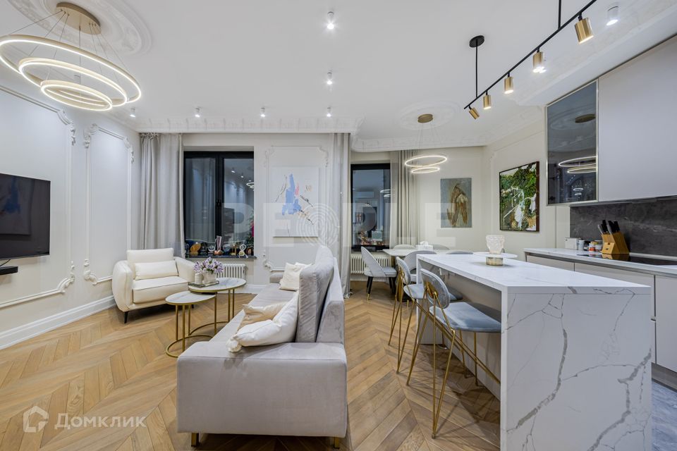 Продаётся 3-комнатная квартира, 94.7 м²