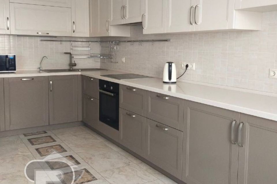 Продаётся 2-комнатная квартира, 70 м²