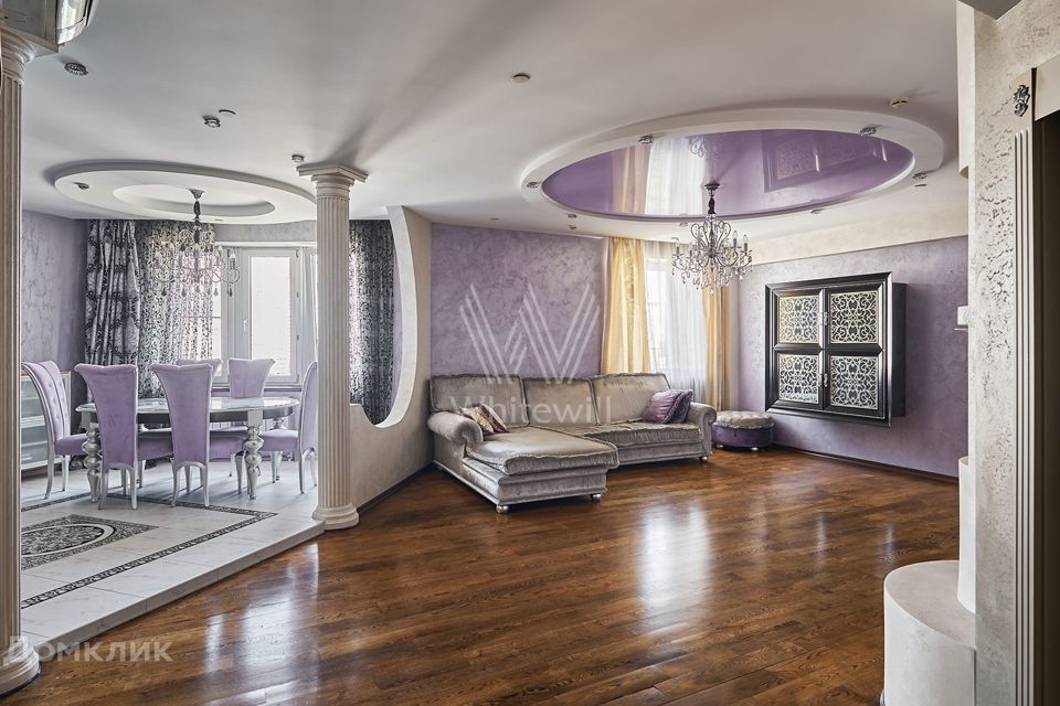 Сдаётся 4-комнатная квартира, 142 м²
