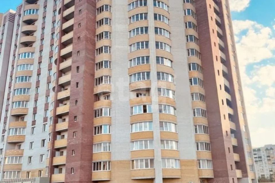 Продаётся 2-комнатная квартира, 67.4 м²