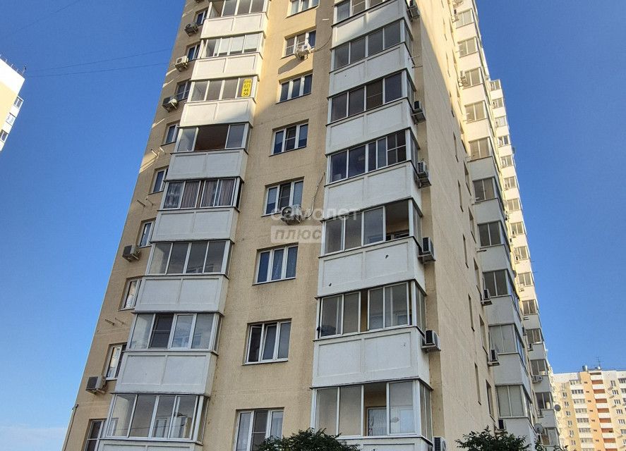 Продаётся 1-комнатная квартира, 41.4 м²