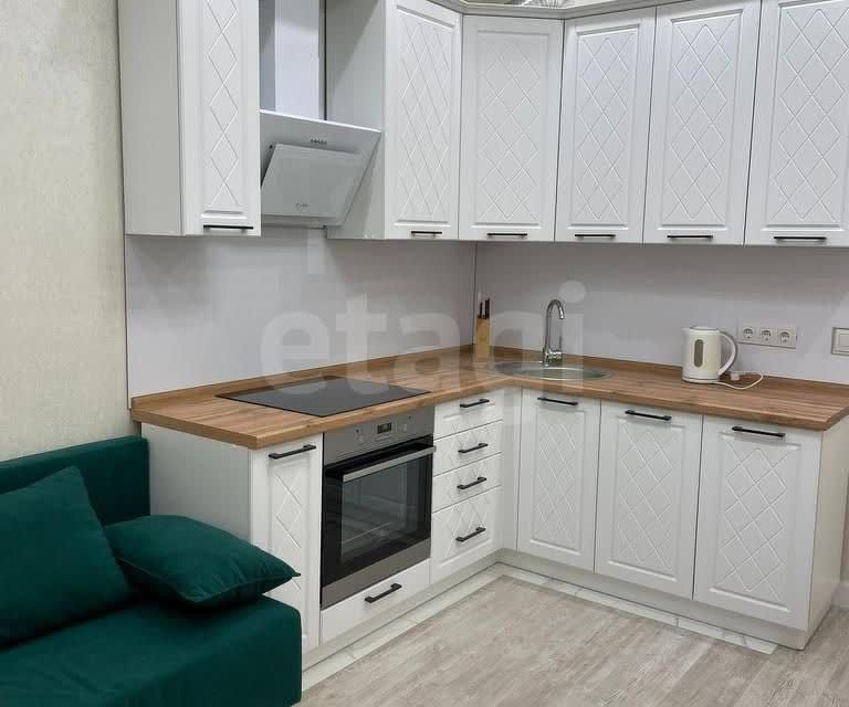 Сдаётся 1-комнатная квартира, 42 м²
