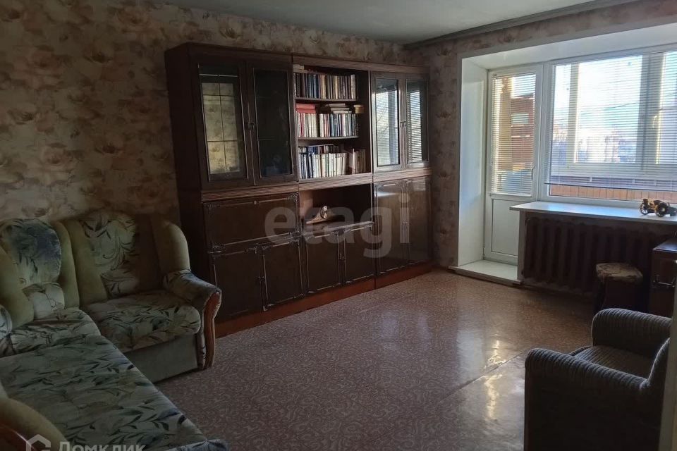 Сдаётся 3-комнатная квартира, 60.9 м²