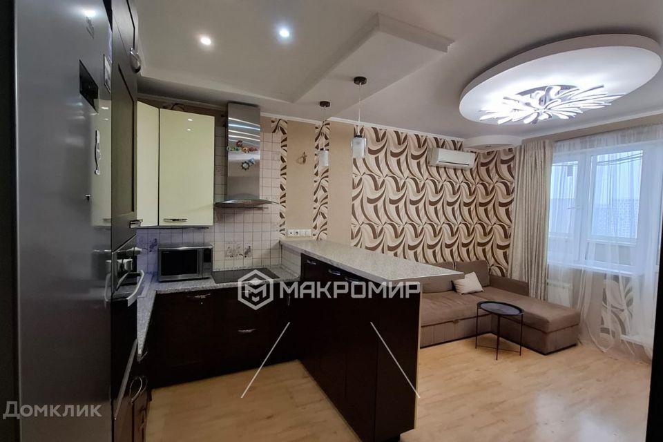 Продаётся 2-комнатная квартира, 65 м²