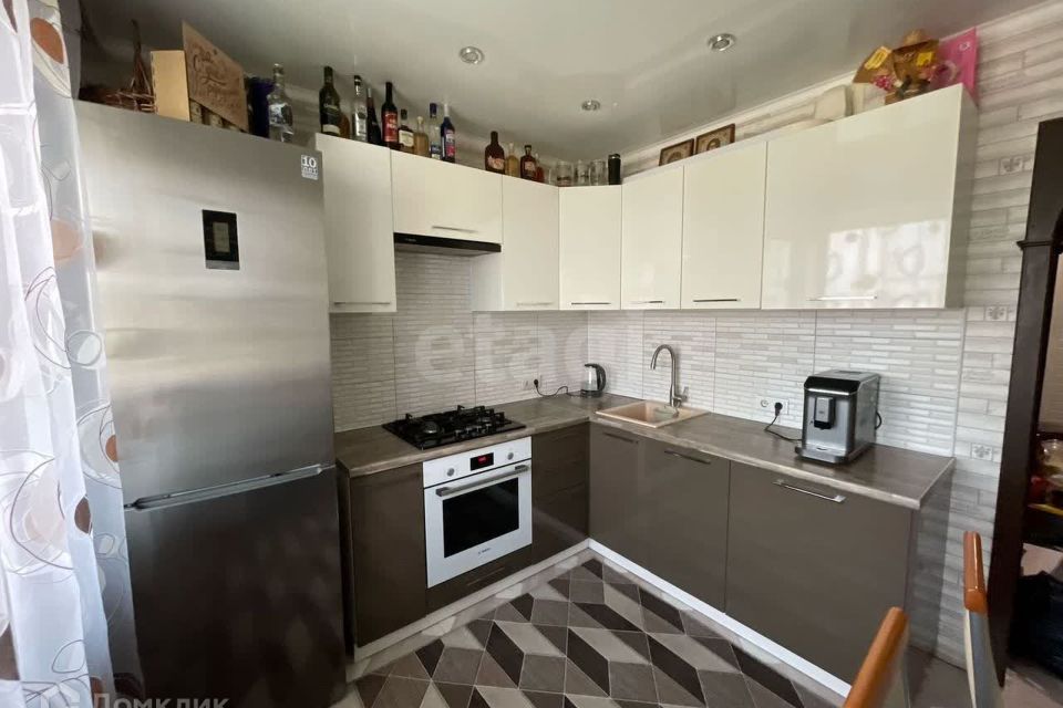 Продаётся 1-комнатная квартира, 35.6 м²