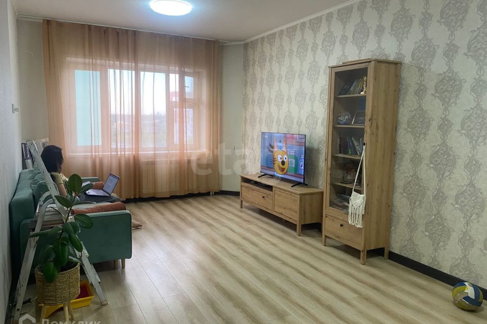 Продаётся 3-комнатная квартира, 81.9 м²