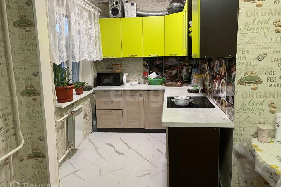 Сдаётся 3-комнатная квартира, 58 м²