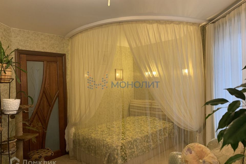 Продаётся 1-комнатная квартира, 49 м²