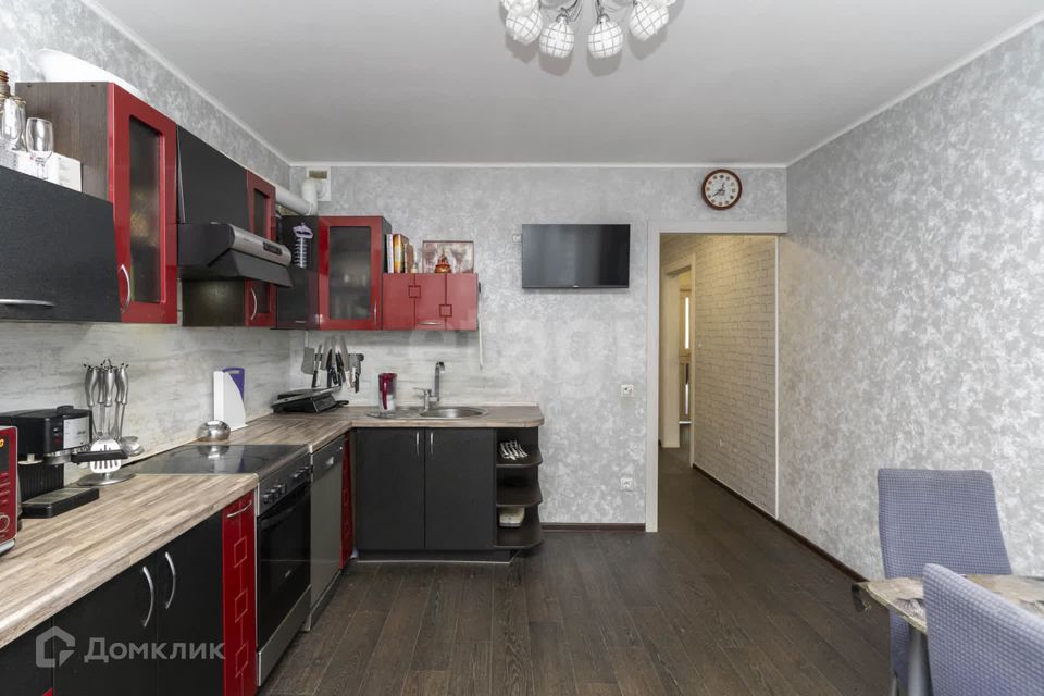 Продаётся 2-комнатная квартира, 65.9 м²