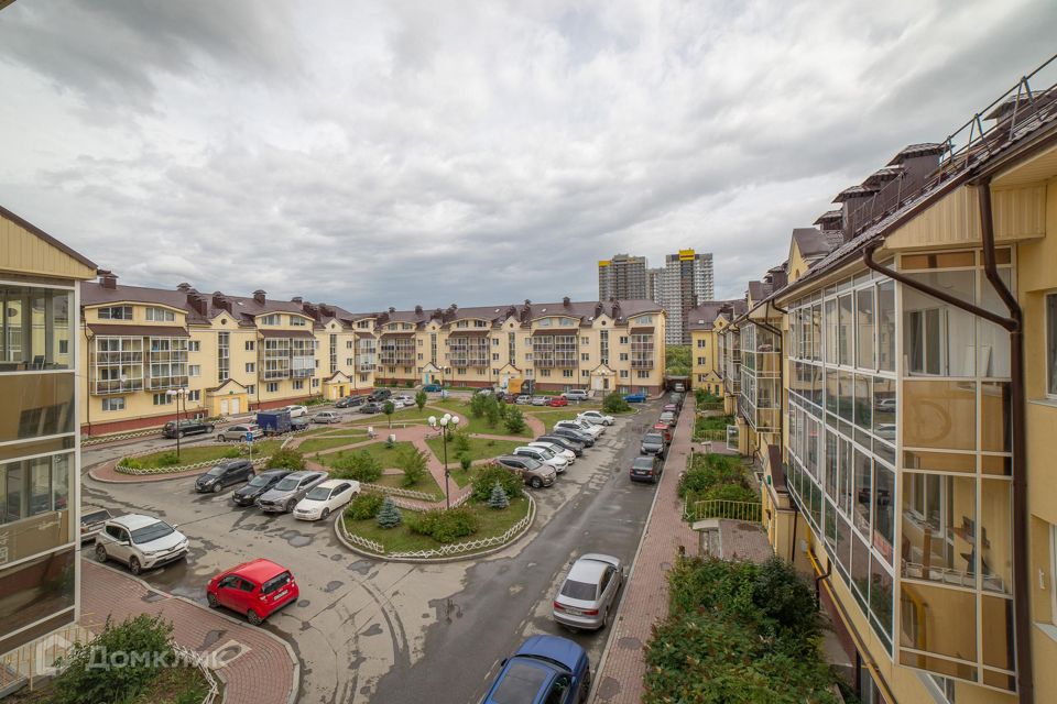 Продаётся 1-комнатная квартира, 45.2 м²