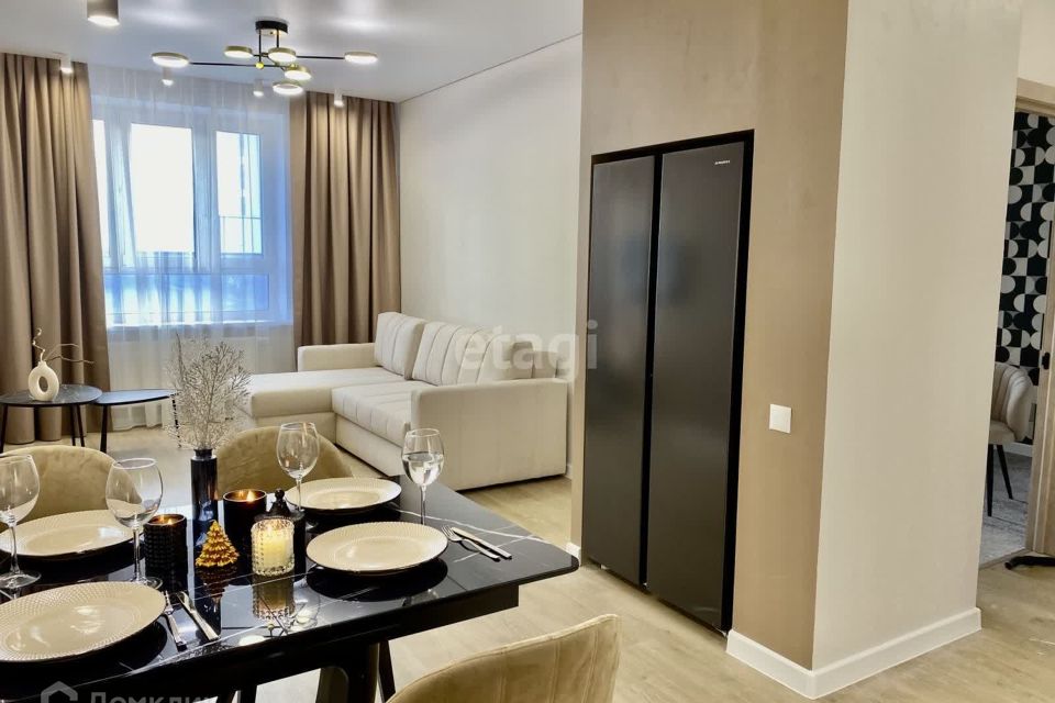 Продаётся 1-комнатная квартира, 58.1 м²