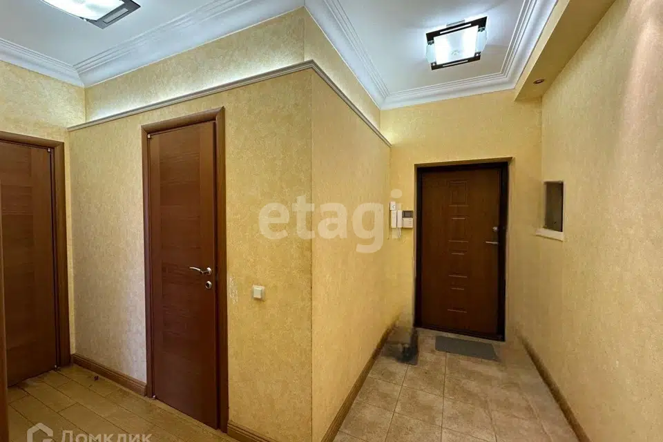 Продаётся 3-комнатная квартира, 78 м²