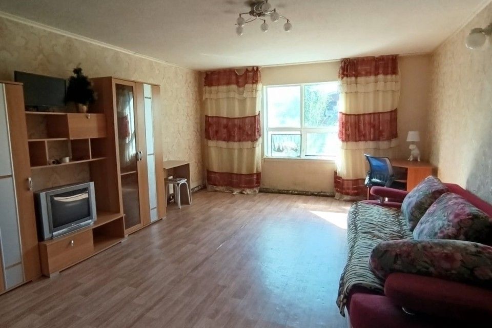 Продаётся 1-комнатная квартира, 36.6 м²