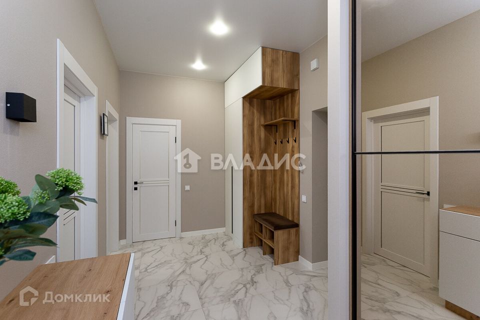 Продаётся 2-комнатная квартира, 72.5 м²