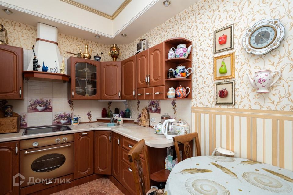 Продаётся 2-комнатная квартира, 58 м²