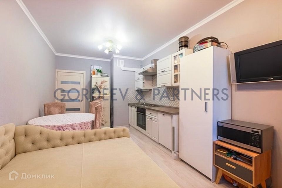 Продаётся 2-комнатная квартира, 42.7 м²