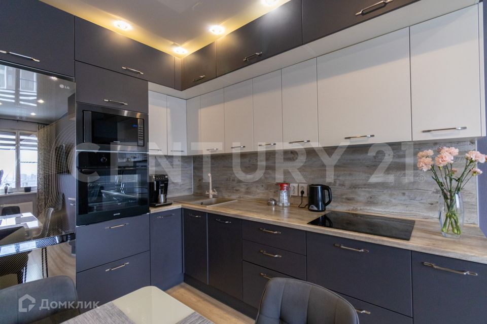 Продаётся 2-комнатная квартира, 62.6 м²