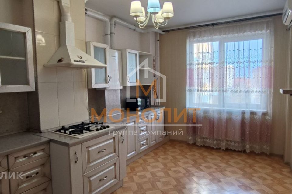 Продаётся 2-комнатная квартира, 66.2 м²