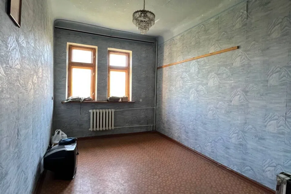 Продаётся 3-комнатная квартира, 70.6 м²