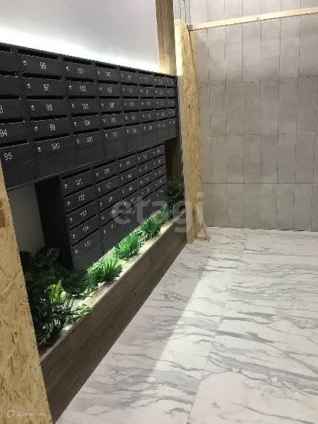 Продаётся 1-комнатная квартира, 48 м²