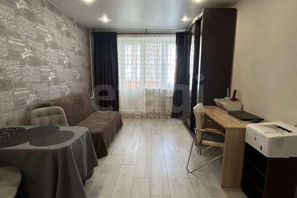 Продаётся 1-комнатная квартира, 37.5 м²