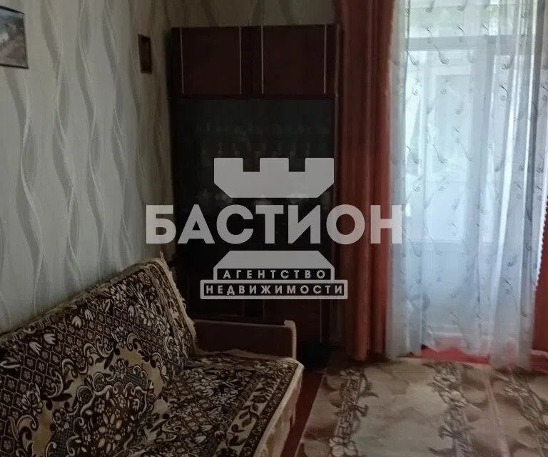 Продаётся 3-комнатная квартира, 56 м²