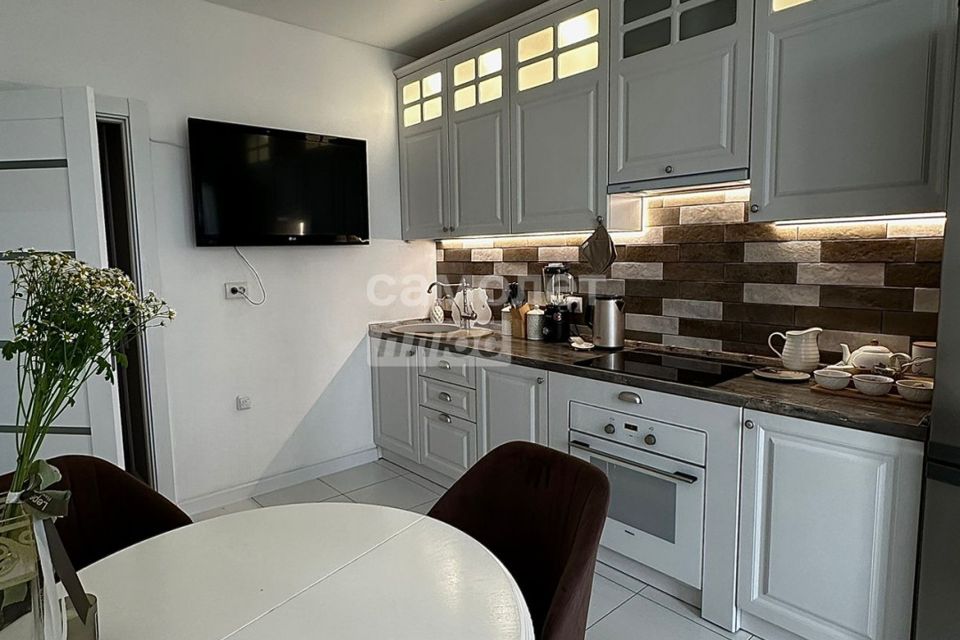 Продаётся 2-комнатная квартира, 66.4 м²