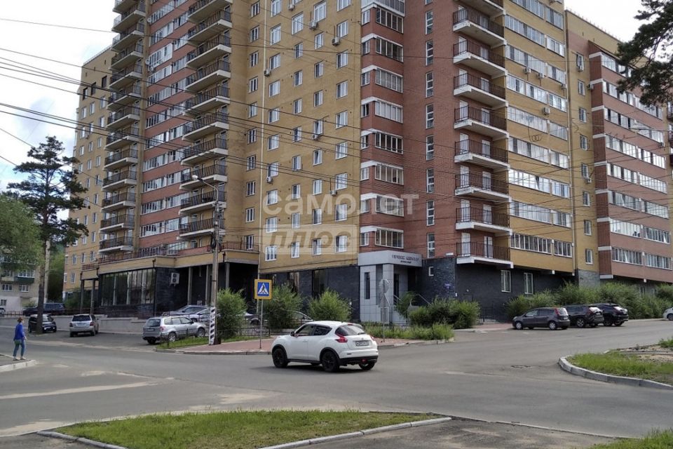 Продаётся 1-комнатная квартира, 49.3 м²
