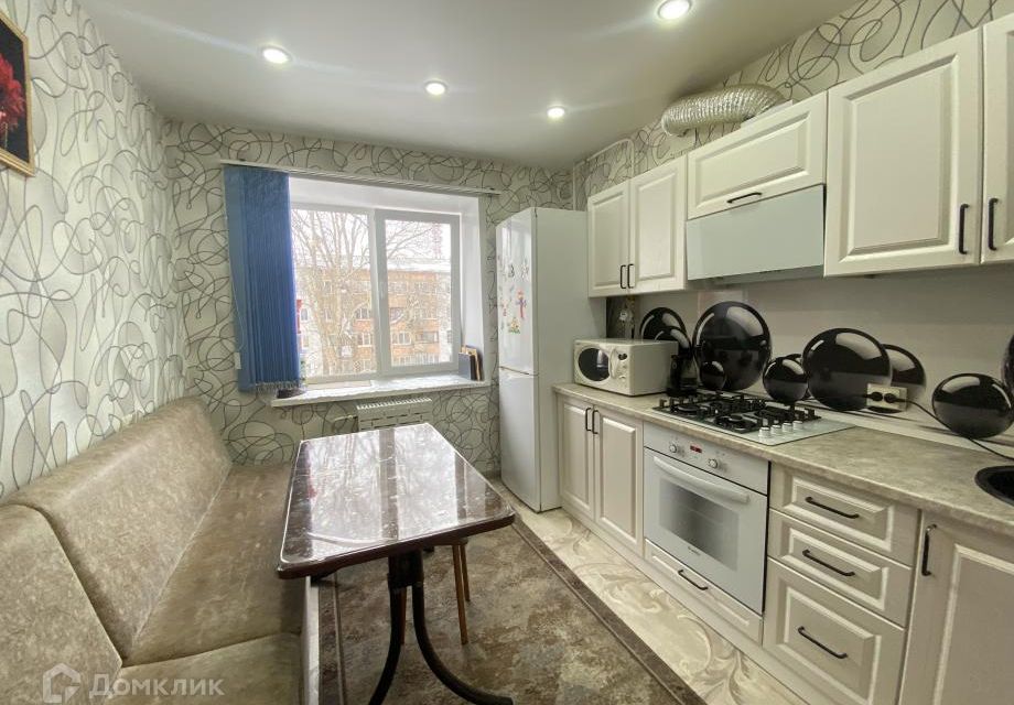 Продаётся 2-комнатная квартира, 62.3 м²