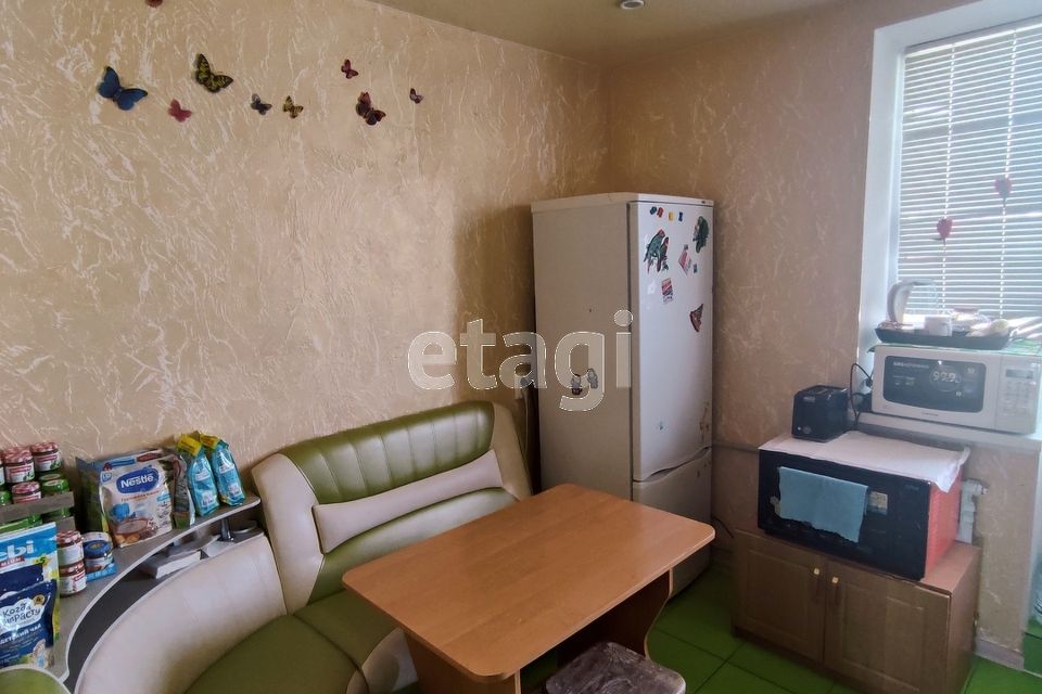 Продаётся 3-комнатная квартира, 70.3 м²