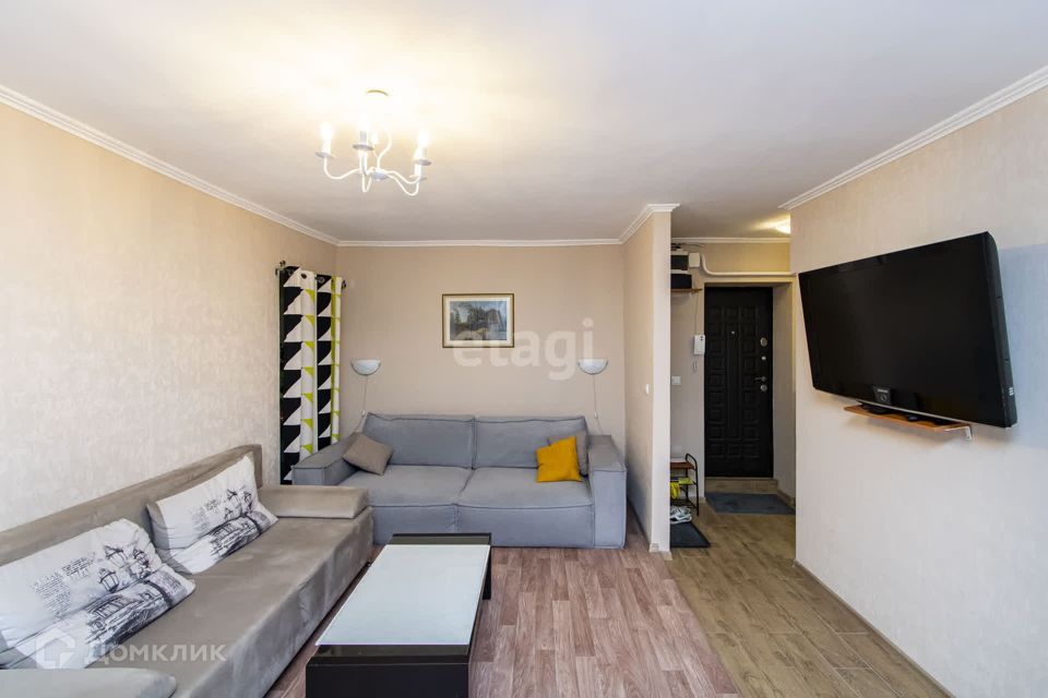 Продаётся 2-комнатная квартира, 42.6 м²