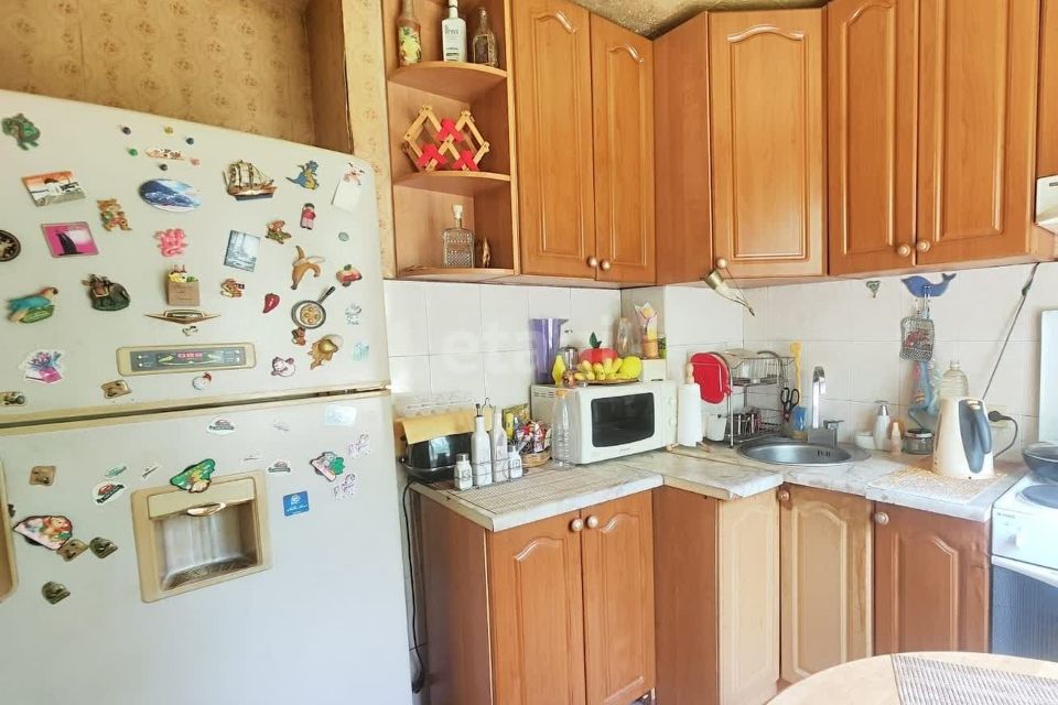 Продаётся 3-комнатная квартира, 49.1 м²