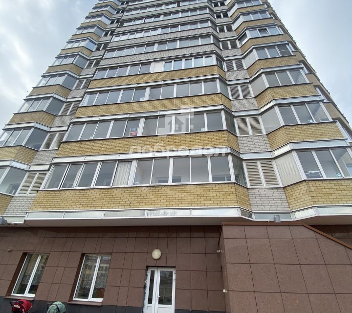 Продаётся 1-комнатная квартира, 37.4 м²