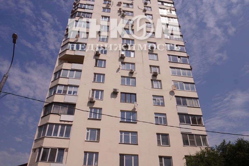 Продаётся 2-комнатная квартира, 90 м²
