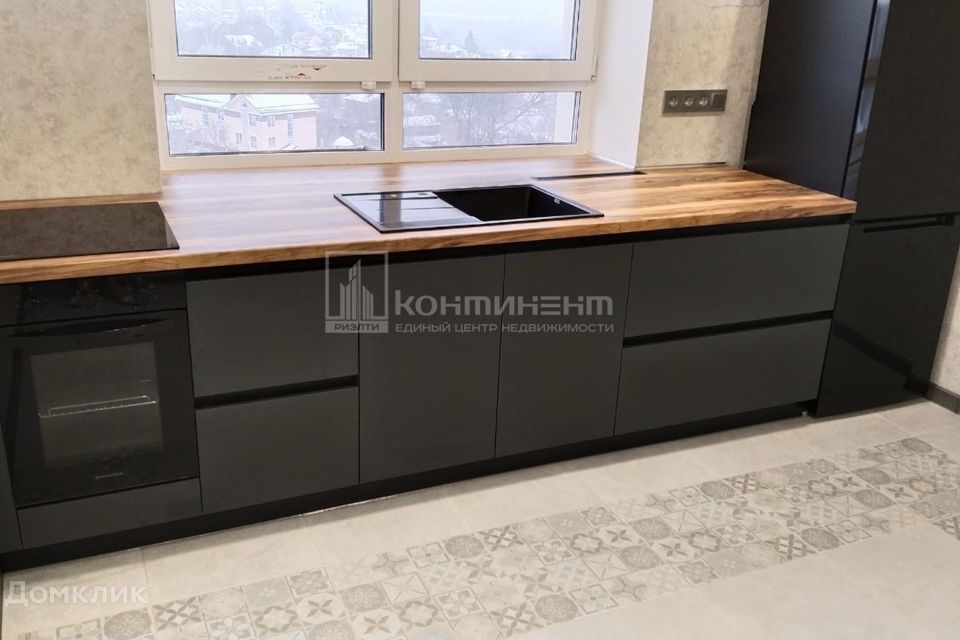 Сдаётся 1-комнатная квартира, 43 м²