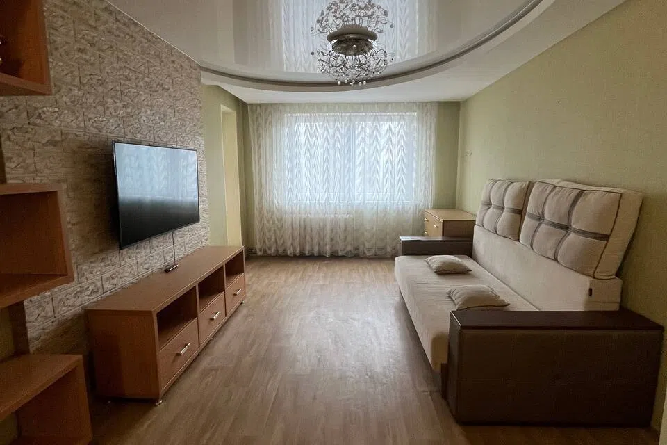 Продаётся 4-комнатная квартира, 95 м²