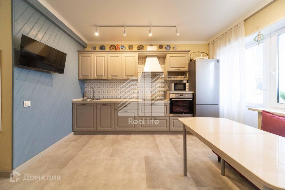 Продаётся 2-комнатная квартира, 66.9 м²