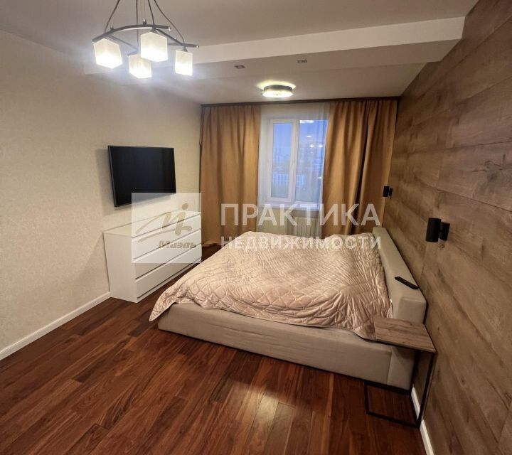 Продаётся 1-комнатная квартира, 55.5 м²