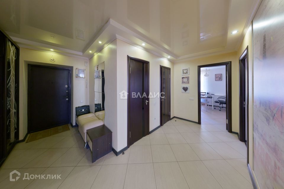 Продаётся 3-комнатная квартира, 80 м²