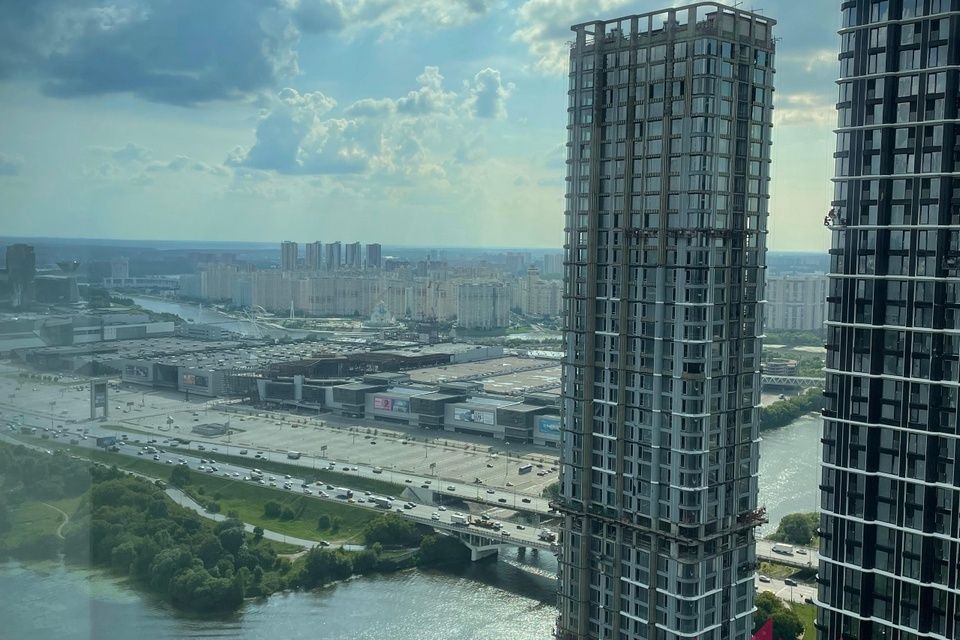 Продаётся 1-комнатная квартира, 41 м²