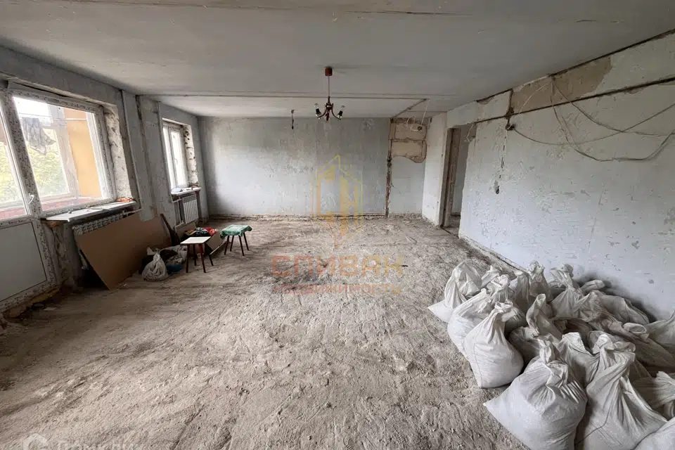 Продаётся 3-комнатная квартира, 55.6 м²