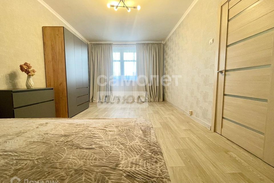 Сдаётся 1-комнатная квартира, 38 м²